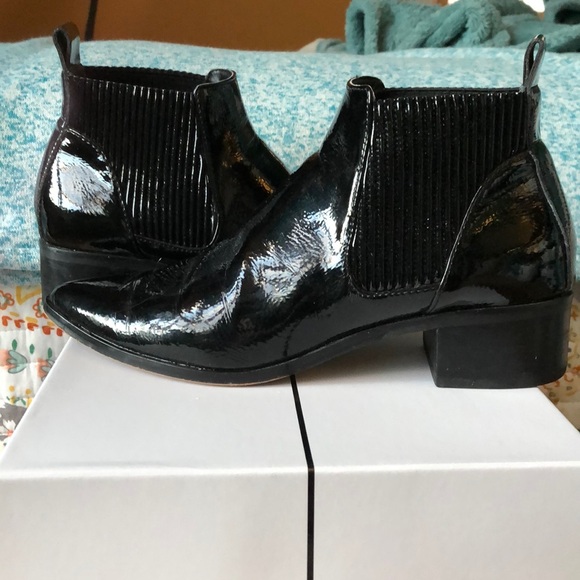 Booties - Picture 5 of 5